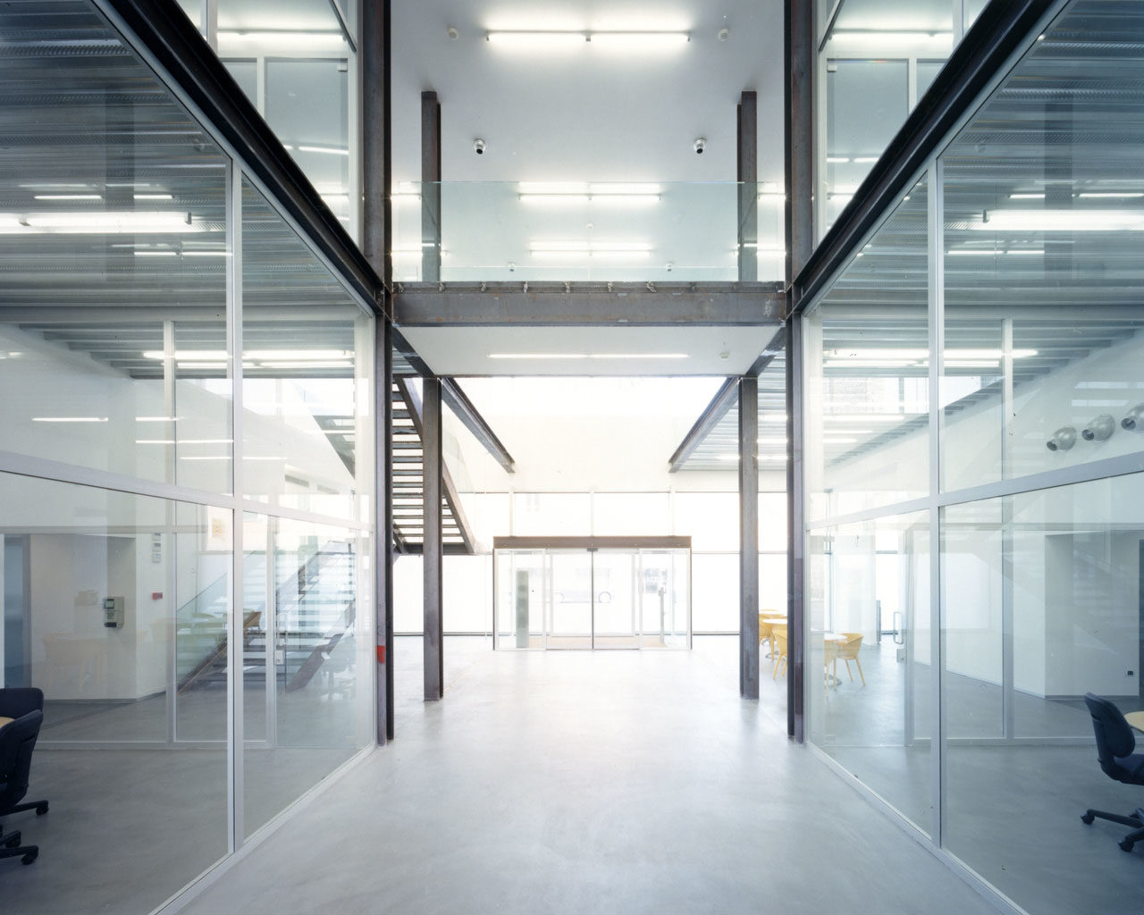 Offices in an existing building, Dalmine, Italy