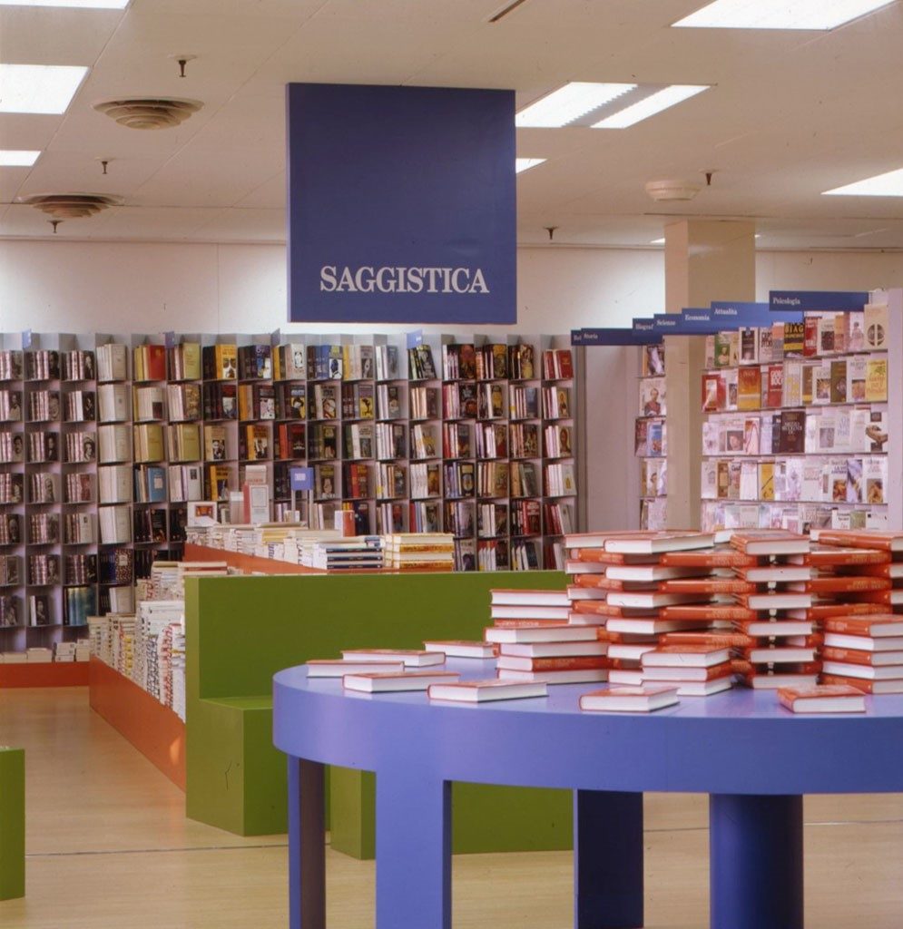 Mondadori Bookshop, Coin Department Store, Milan, Italy